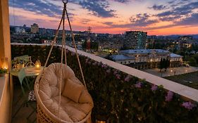 Central Apartment 83 free parking - spital recuperare